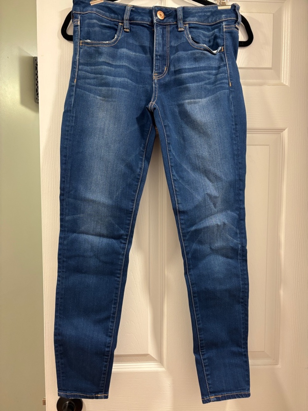 American Eagle Women's Blue Skinny Jeans